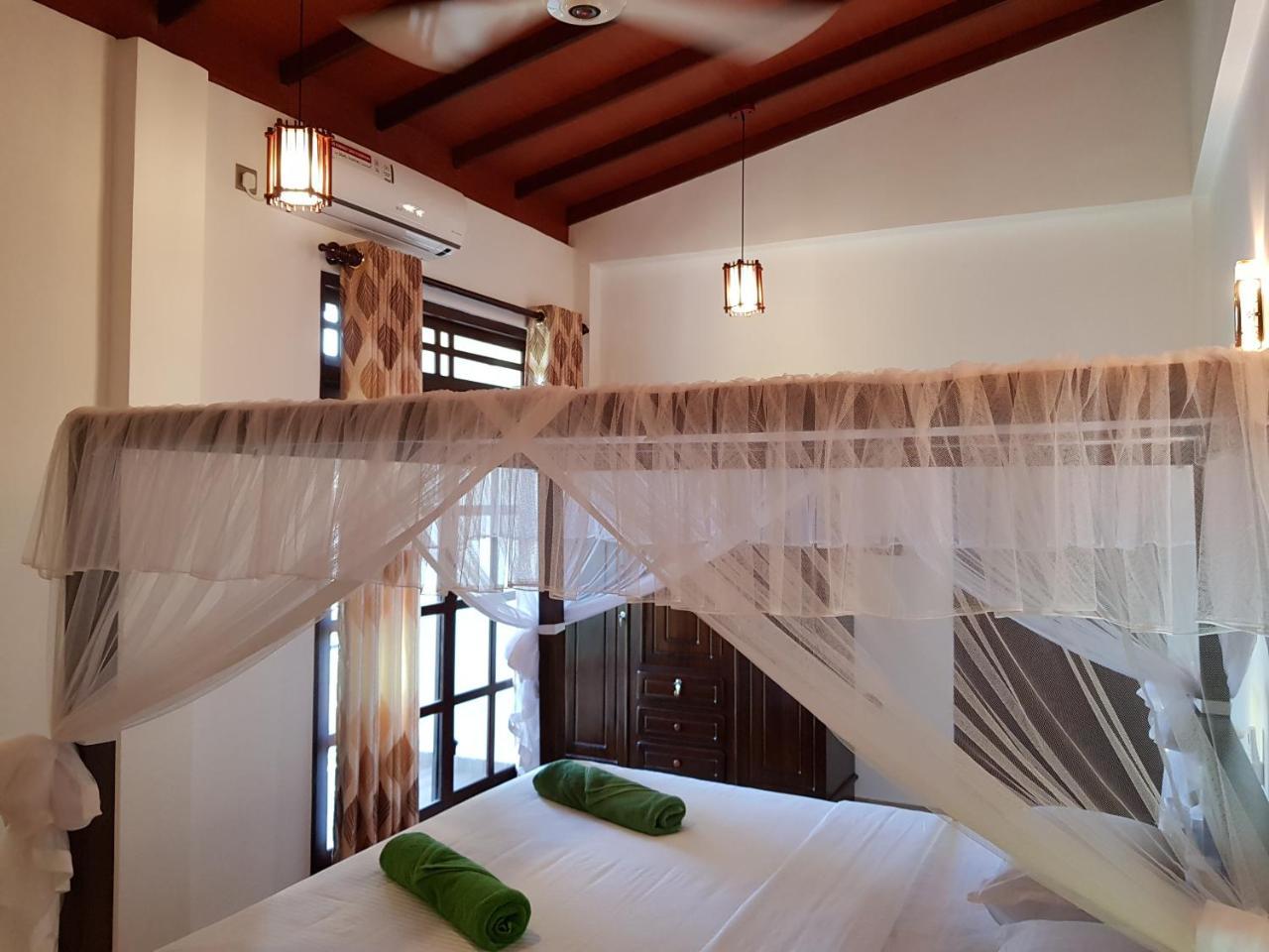 My Whales Guest House Banduramulla المظهر الخارجي الصورة