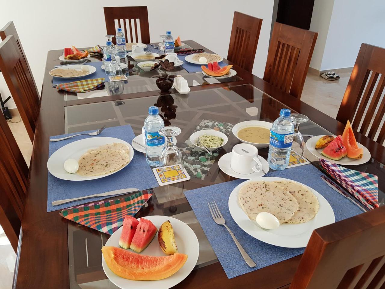 My Whales Guest House Banduramulla المظهر الخارجي الصورة