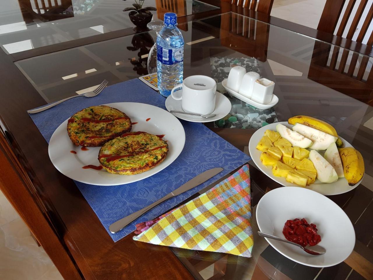 My Whales Guest House Banduramulla المظهر الخارجي الصورة