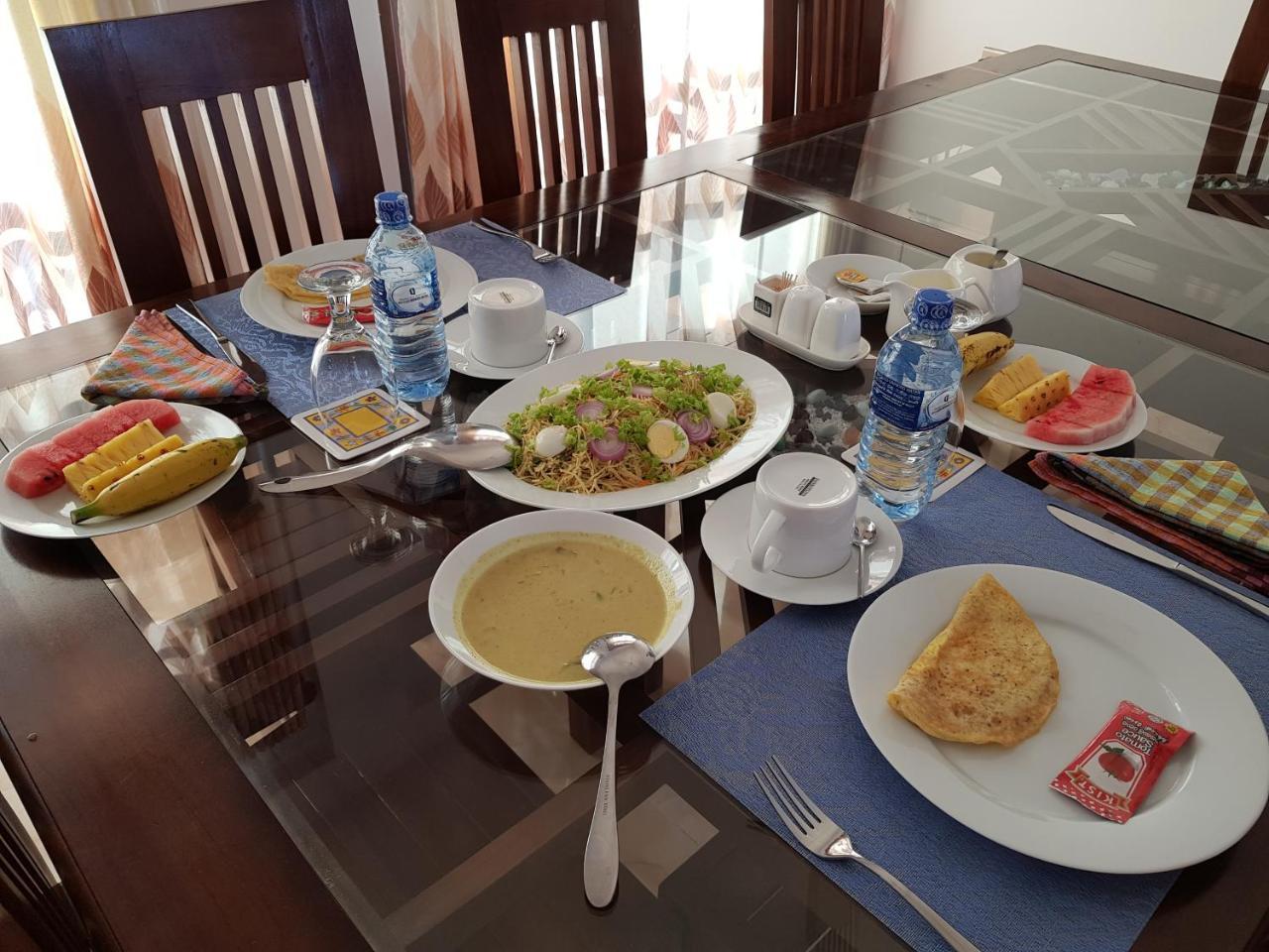 My Whales Guest House Banduramulla المظهر الخارجي الصورة
